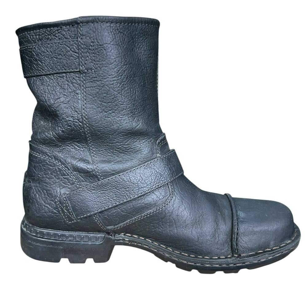 UGG Men’s Rockville II Black Leather Shearling Lined Engineer Boots Size 9 - Picture 4 of 11